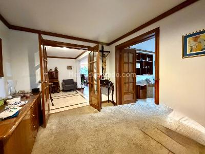 Apartamento de 3 alcobas en venta en Chico Santa Barbara, Bogotá, 180 m² · foto 15 de 17