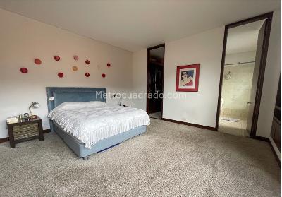 Apartamento de 3 alcobas en venta en Chico Museo, Bogotá, 304 m² · foto 11 de 15
