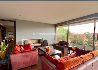 Apartamento de 3 alcobas en venta en Chico Museo, Bogotá, 304 m² · foto 4 de 15