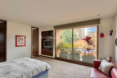 Apartamento de 3 alcobas en venta en Chico Museo, Bogotá, 304 m² · foto 8 de 15