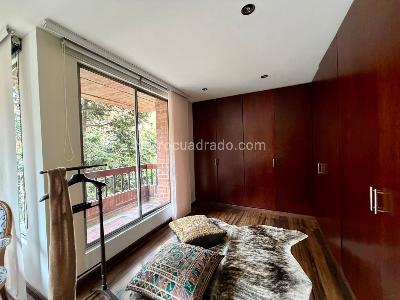 Apartamento de 2 alcobas en venta en Chico Museo, Bogotá, 180 m² · foto 13 de 20