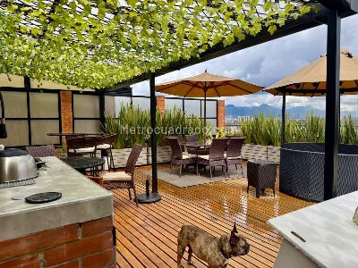 Apartamento de 2 alcobas en venta en Altos De Gratamira, Bogotá, 107 m² · foto 12 de 20