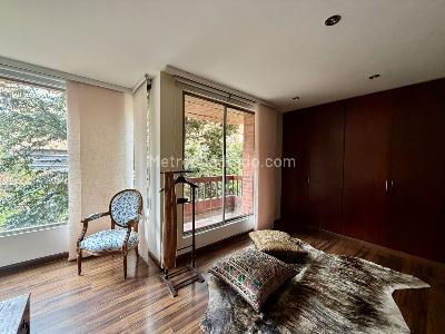 Apartamento de 2 alcobas en venta en Chico Museo, Bogotá, 180 m² · foto 10 de 20