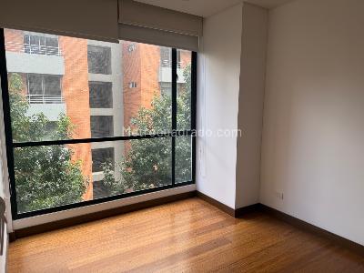 Apartamento de 2 alcobas en venta en Chico Reservado, Bogotá, 96 m² · foto 5 de 17