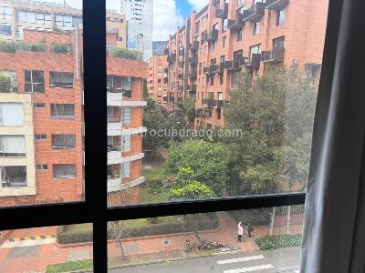 Apartamento de 2 alcobas en venta en Chico Reservado, Bogotá, 96 m² · foto 8 de 17