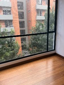 Apartamento de 2 alcobas en venta en Chico Reservado, Bogotá, 96 m² · foto 9 de 17