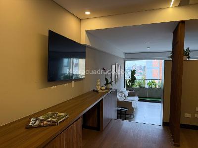 Apartamento de 2 alcobas en venta en El Virrey Norte, Bogotá, 75 m² · foto 2 de 14