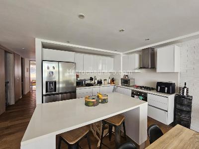 Apartamento de 2 alcobas en venta en El Virrey Norte, Bogotá, 100 m² · foto 10 de 11