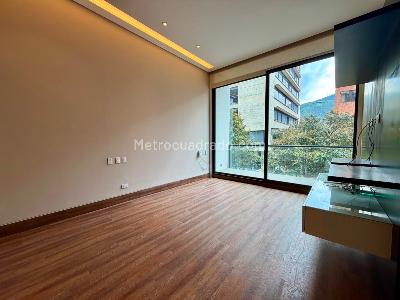 Apartamento de 2 alcobas en venta en Chico Reservado, Bogotá, 185 m² · foto 12 de 20