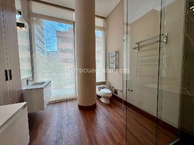 Apartamento de 2 alcobas en venta en Chico Reservado, Bogotá, 185 m² · foto 7 de 20