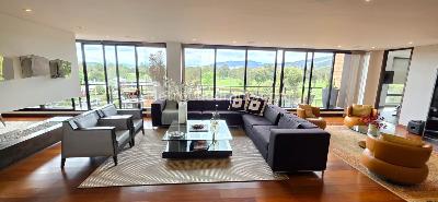 Apartamento de 4 alcobas en venta en La Carolina, Bogotá, 500 m² · foto 1 de 18