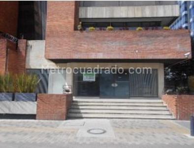 Local Comercial en Arriendo, LOS ROSALES CHICO, Bogotá D.C.