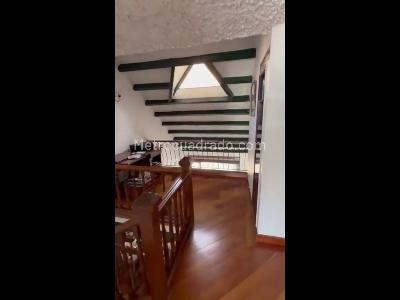Casa en venta en Cedritos, Bogotá · foto 2 de 5