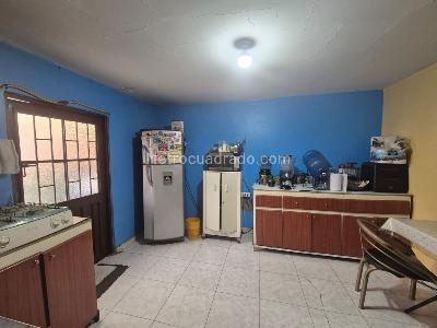 Casa de 5 alcobas en venta en Centro Fontibon, Bogotá, 160 m² · foto 14 de 20