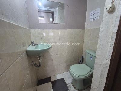 Casa de 5 alcobas en venta en Centro Fontibon, Bogotá, 160 m² · foto 19 de 20