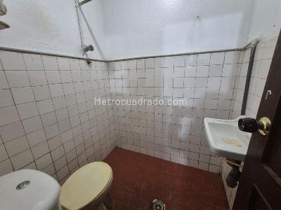 Casa de 5 alcobas en venta en Centro Fontibon, Bogotá, 160 m² · foto 20 de 20