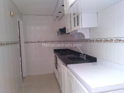 Casa de 5 alcobas en venta en La Floresta Alborada, Bogotá, 128 m² · foto 7 de 20