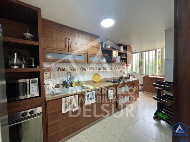 4BR Apartment for Rent in El Poblado with Elevator - 3