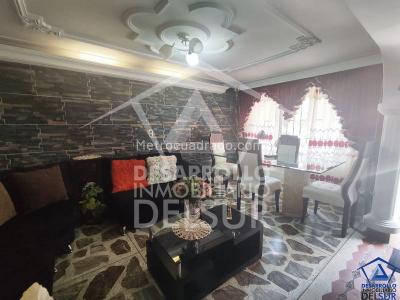 Casa de 5 alcobas en venta en Viviendas Del Sur, Itagüí, 165 m² · foto 3 de 20