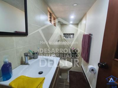Casa de 5 alcobas en venta en Viviendas Del Sur, Itagüí, 165 m² · foto 5 de 20