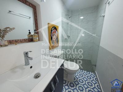Casa de 5 alcobas en venta en Estadio, Medellín, 178 m² · foto 4 de 20