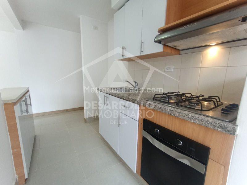 2BR Apartment in El Carmelo (65 m²)