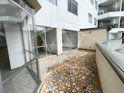 Apartamento de 2 alcobas en venta en Las Lomitas, Sabaneta, 100 m² · foto 11 de 12