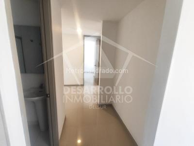 Apartamento de 3 alcobas en arriendo en Restrepo Naranjo, Sabaneta, 70 m² · foto 5 de 13