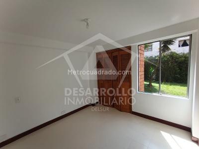 Apartamento de 3 alcobas en venta en La Frontera, Envigado, 95 m² · foto 3 de 14