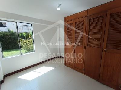Apartamento de 3 alcobas en venta en La Frontera, Envigado, 95 m² · foto 5 de 14