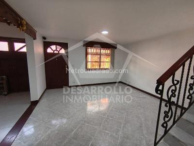 Casa de 5 alcobas en venta en San Antonio De Pereira, Rionegro, 145 m² · foto 4 de 16