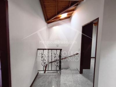 Casa de 5 alcobas en venta en San Antonio De Pereira, Rionegro, 145 m² · foto 5 de 16