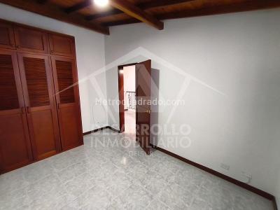 Casa de 5 alcobas en venta en San Antonio De Pereira, Rionegro, 145 m² · foto 8 de 16