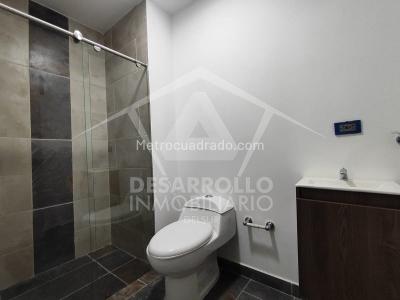Apartaestudio en arriendo en El Dorado, Envigado, 20 m² · foto 4 de 4
