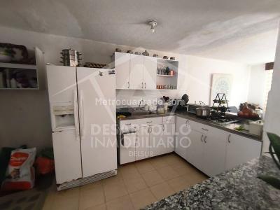 Casa en venta en Suramerica, Itagüí · foto 2 de 20