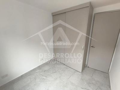 Apartamento de 3 alcobas en venta en Cuatro Esquinas, Rionegro, 52 m² · foto 10 de 11