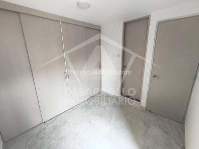 Apartamento de 3 alcobas en venta en Cuatro Esquinas, Rionegro, 52 m² · foto 7 de 11