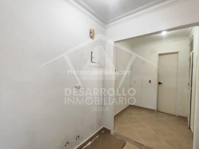 Apartamento de 3 alcobas en arriendo en Villa Grande, Envigado, 140 m² · foto 2 de 13