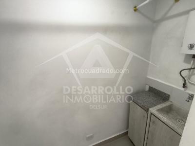 Apartamento de 3 alcobas en arriendo en Hospital, Sabaneta, 75 m² · foto 2 de 13