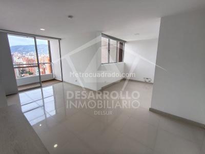 Apartamento de 3 alcobas en arriendo en Hospital, Sabaneta, 75 m² · foto 3 de 13