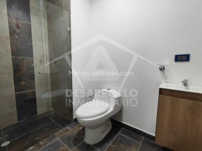 Apartaestudio en arriendo en El Dorado, Envigado, 20 m² · foto 4 de 4