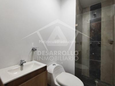 Apartaestudio en arriendo en El Dorado, Envigado, 18 m² · foto 2 de 4
