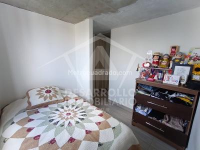 Apartamento de 3 alcobas en venta en Maria Auxiliadora, Sabaneta, 51 m² · foto 3 de 15
