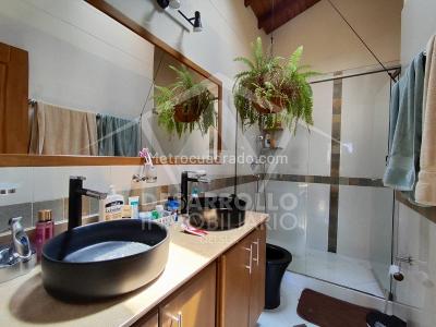 Apartamento de 3 alcobas en venta en Aves Marias, Sabaneta, 199 m² · foto 12 de 20