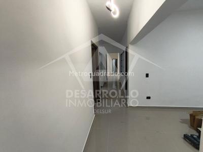 Casa de 3 alcobas en venta en San Jose, Itagüí, 135 m² · foto 5 de 12