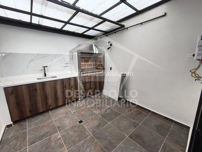 Casa de 3 alcobas en venta en San Jose, Itagüí, 135 m² · foto 8 de 12