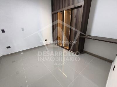 Casa de 3 alcobas en venta en San Jose, Itagüí, 135 m² · foto 11 de 12