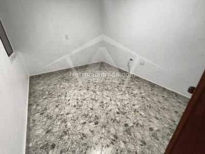 Apartamento en arriendo en Prados De Sabaneta, Sabaneta · foto 6 de 7