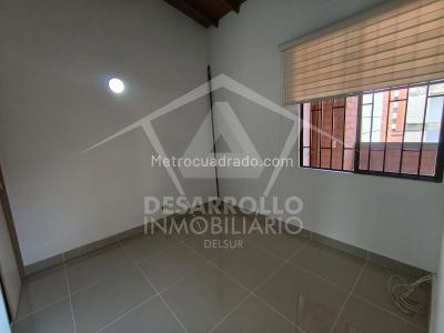 Apartamento de 2 alcobas en arriendo en Laureles, Medellín, 53 m² · foto 2 de 7