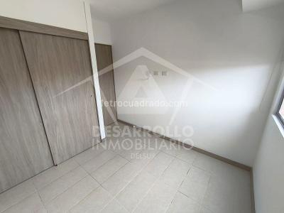 Apartamento de 3 alcobas en venta en San Nicolas, Rionegro, 92 m² · foto 2 de 12